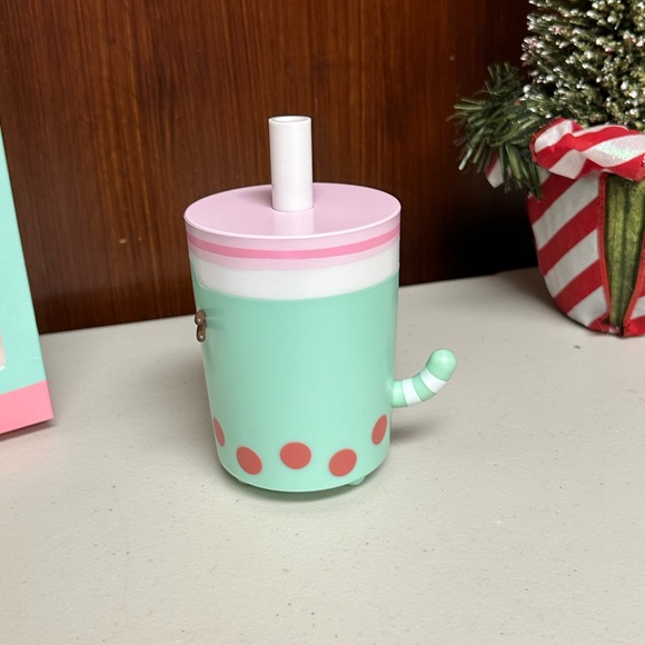 Pusheen Bobasheen Boba Cup Vinyl figure - Picture 6 of 9
